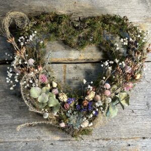 2 - GALENTINE WREATH MAKING